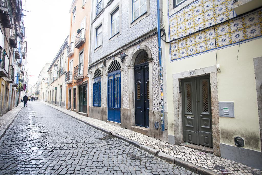 Mezzanine With A View In Bairro Alto Lejlighed